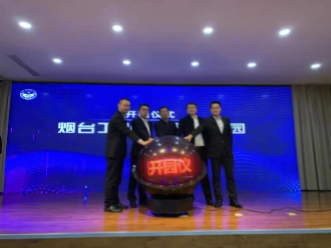 62399d501d3c3.jpg 1-20112R00S05H.jpg