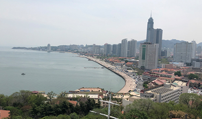 五四青年節(jié)嘉峰公司員工來(lái)煙臺(tái)山接受愛國(guó)教育